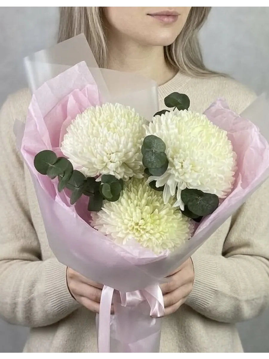 Букет из 3 хризантем Магнум и эвкалипта .807