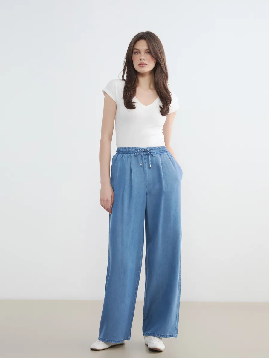 Женские джинсы wide leg на резинке