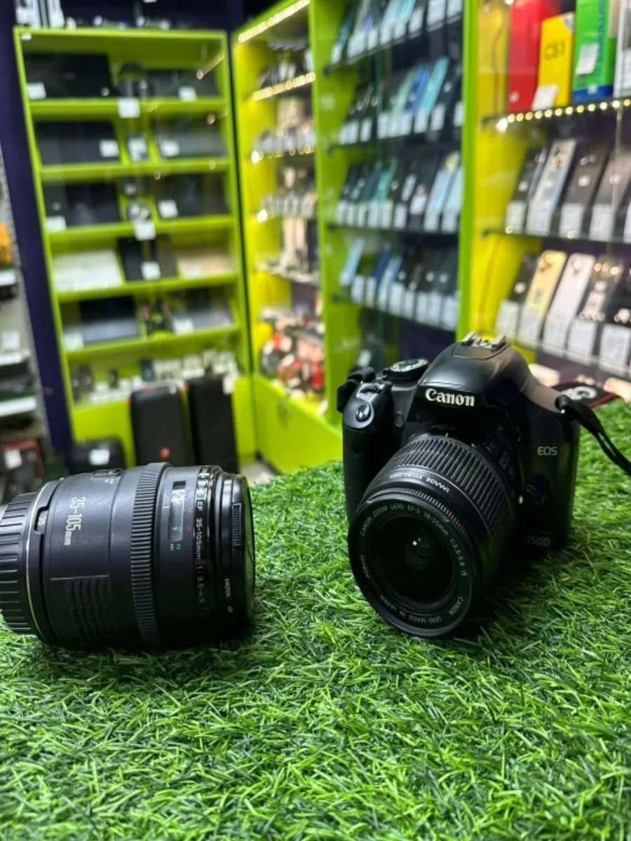Зеркальный фотоаппарат Canon DS126181