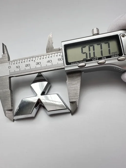Эпитет Эмблема Mitsubishi на руль 51 мм шильдик значок Mitsubishi, серый, фото 3