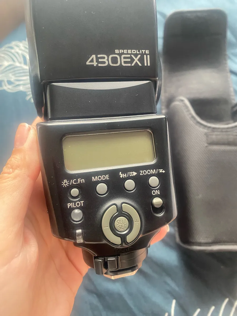 Вспышка для canon